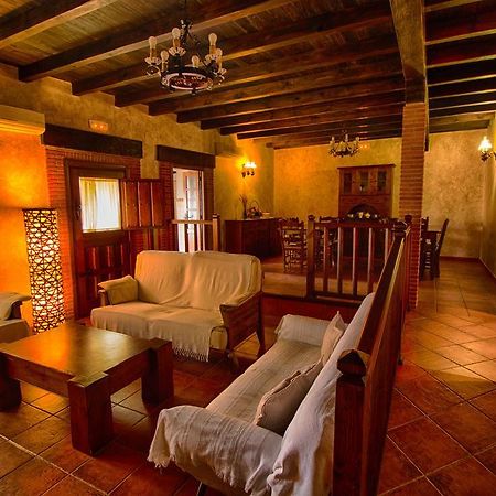Casa Rural Tia Tomasa 말파르티다데플라센시아 외부 사진